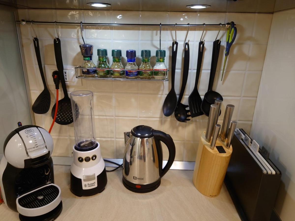 Apartman Mare Nostrum**** Appartement Rijeka Buitenkant foto