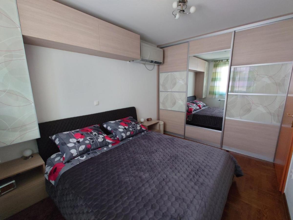 Apartman Mare Nostrum**** Appartement Rijeka Buitenkant foto