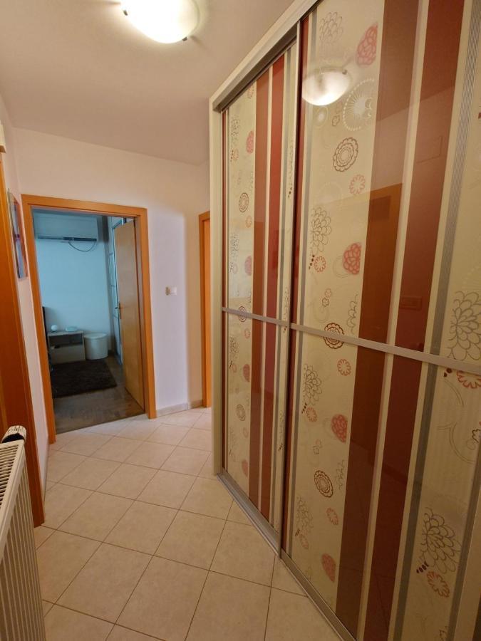 Apartman Mare Nostrum**** Appartement Rijeka Buitenkant foto